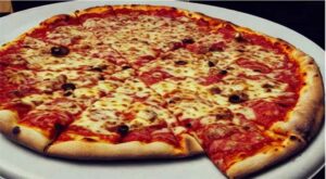 Can Vegans Eat Pizza